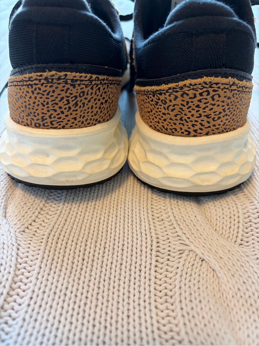New Balance X-70 Fresh Foam Leopard Print Sneakers Black Women's Size 6.5 - Picture 5 of 6